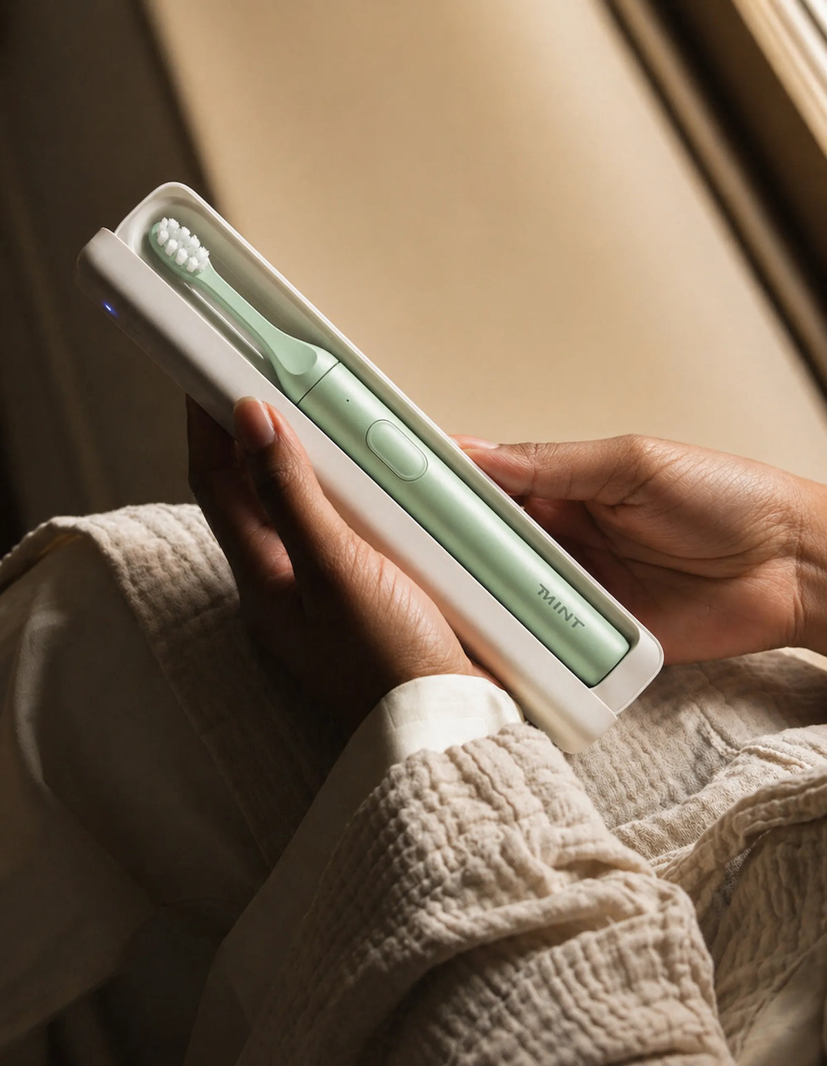 MINT Case — Estuche UV-C de Esterilización